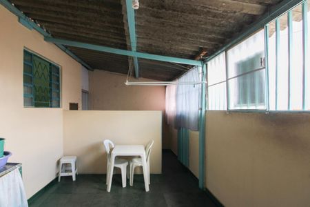 Casa à venda com 142m², 5 quartos e 3 vagasÁrea de Serviço 1 - Casa 1