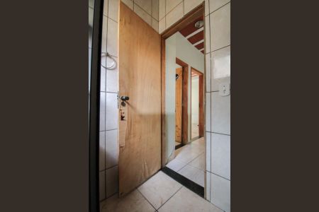 Casa à venda com 142m², 5 quartos e 3 vagasBanheiro - Casa 2