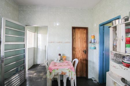 Casa à venda com 142m², 5 quartos e 3 vagasCozinha - Casa 1