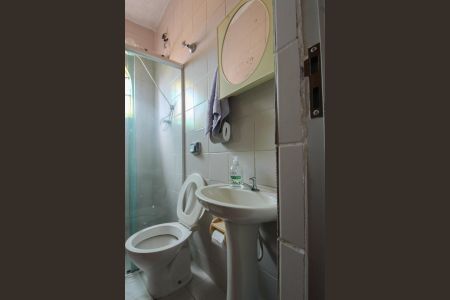 Casa à venda com 142m², 5 quartos e 3 vagasBanheiro - Casa 1