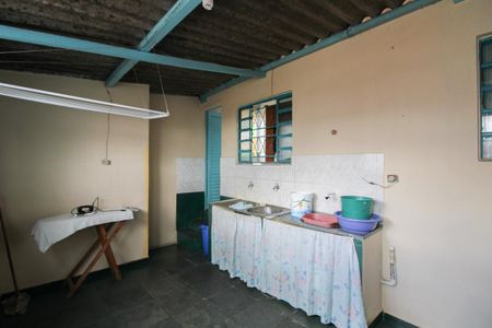 Casa à venda com 142m², 5 quartos e 3 vagasÁrea de Serviço 1 - Casa 1