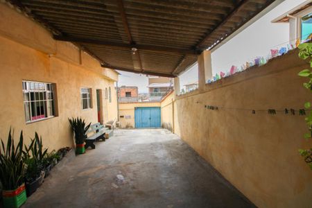 Casa à venda com 142m², 5 quartos e 3 vagasGaragem