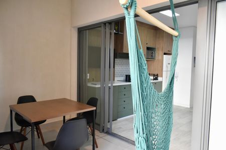 Apartamento à venda com 40m², 1 quarto e 1 vagaSacada Sala