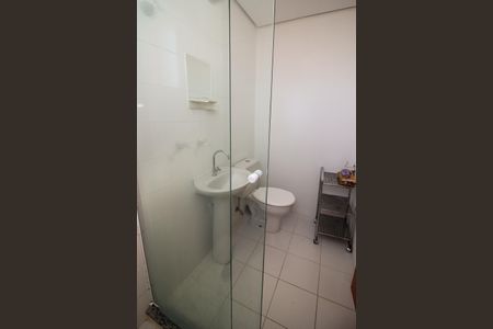 Apartamento para alugar com 58m², 2 quartos e 1 vaga Apartamento para alugar com 58m², 2 quartos e 1 vagaBanheiro da Suíte