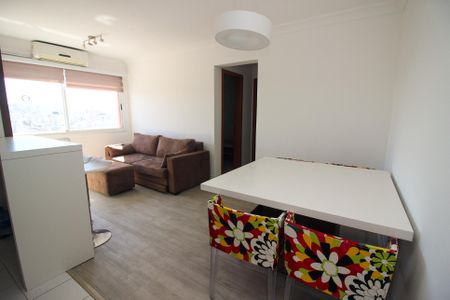 Apartamento para alugar com 58m², 2 quartos e 1 vaga Apartamento para alugar com 58m², 2 quartos e 1 vagaSala