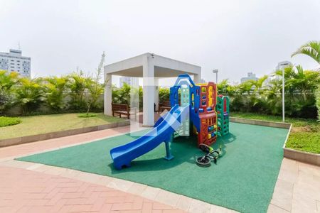 Apartamento à venda com 80m², 3 quartos e 2 vagas Apartamento à venda com 80m², 3 quartos e 2 vagasÁrea comum - Playground