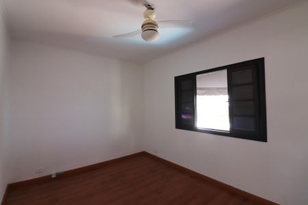 Casa para alugar com 270m², 4 quartos e 3 vagasQuarto 2