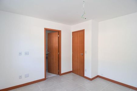 Apartamento à venda com 2 quartos, 106m² em Itaipu, Niterói
