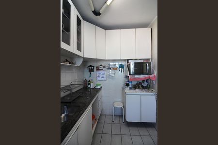 Apartamento à venda com 84m², 3 quartos e 1 vagaCozinha 