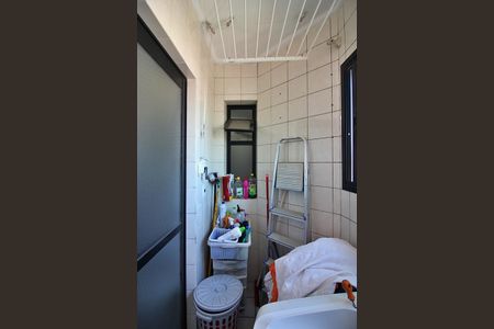 Apartamento à venda com 84m², 3 quartos e 1 vagaÁrea de Serviço