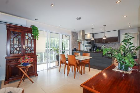 Apartamento à venda com 86m², 2 quartos e 1 vagaSala