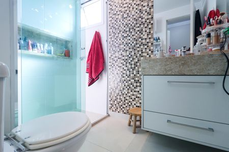 Apartamento à venda com 86m², 2 quartos e 1 vagaBanheiro da Suíte 1