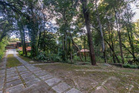 Casa de condomínio à venda com 595m², 4 quartos e 6 vagasÁrea externa