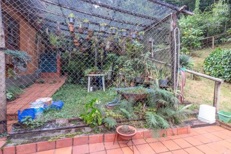 Casa de condomínio à venda com 595m², 4 quartos e 6 vagasOrquidário