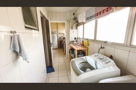 Apartamento à venda com 89m², 3 quartos e 1 vaga Apartamento à venda com 89m², 3 quartos e 1 vagaÁrea de Serviço