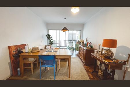 Apartamento à venda com 89m², 3 quartos e 1 vaga Apartamento à venda com 89m², 3 quartos e 1 vagaSala