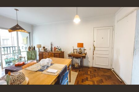 Apartamento à venda com 89m², 3 quartos e 1 vaga Apartamento à venda com 89m², 3 quartos e 1 vagaSala