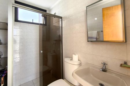 Apartamento à venda com 190m², 3 quartos e 2 vagas Apartamento à venda com 190m², 3 quartos e 2 vagasCobertura Banheiro