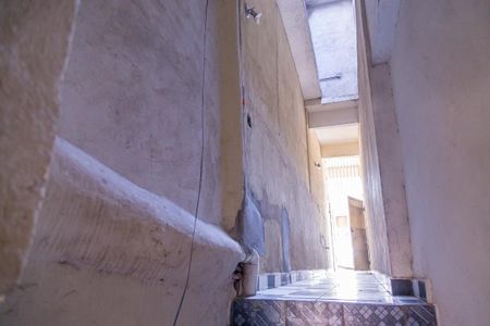 Casa para alugar com 130m², 2 quartos e sem vaga Casa para alugar com 130m², 2 quartos e sem vagaCorredor