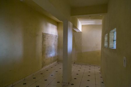 Casa para alugar com 130m², 2 quartos e sem vaga Casa para alugar com 130m², 2 quartos e sem vagaQuarto