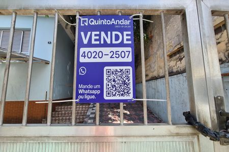 Casa à venda com 219m², 1 quarto e 4 vagasPlaca