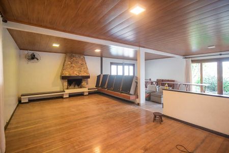 Casa de condomínio à venda com 198m², 3 quartos e 2 vagasÁrea comum