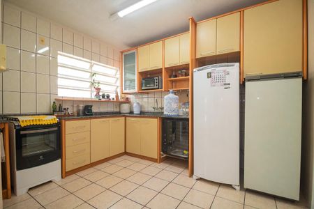 Casa de condomínio à venda com 198m², 3 quartos e 2 vagasCozinha