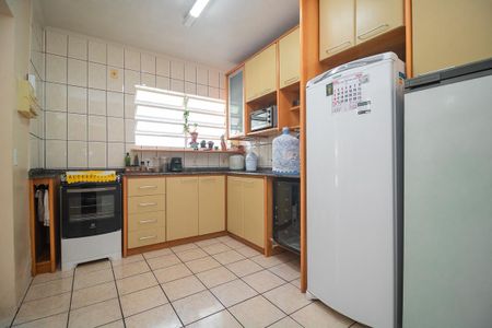 Casa de condomínio à venda com 198m², 3 quartos e 2 vagasCozinha