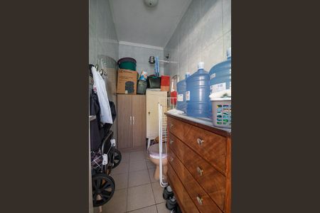 Casa de condomínio à venda com 198m², 3 quartos e 2 vagasÁrea de serviço