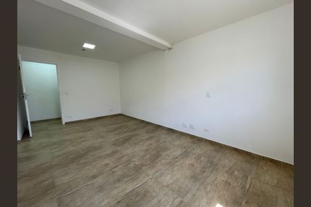 Casa à venda com 300m², 4 quartos e 2 vagas Casa à venda com 300m², 4 quartos e 2 vagasQuarto