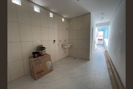 Casa à venda com 300m², 4 quartos e 2 vagas Casa à venda com 300m², 4 quartos e 2 vagasLavanderia