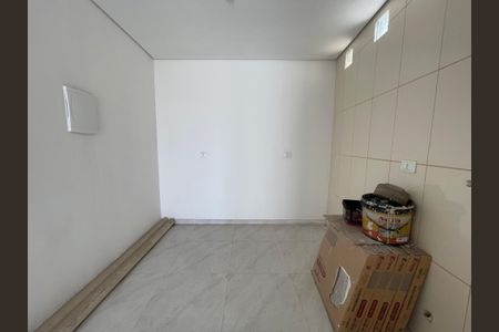 Casa à venda com 300m², 4 quartos e 2 vagas Casa à venda com 300m², 4 quartos e 2 vagasLavanderia