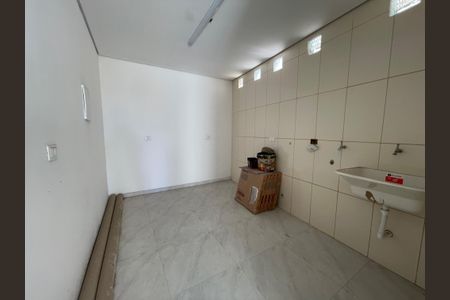 Casa à venda com 300m², 4 quartos e 2 vagas Casa à venda com 300m², 4 quartos e 2 vagasLavanderia