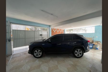 Casa à venda com 300m², 4 quartos e 2 vagas Casa à venda com 300m², 4 quartos e 2 vagasGaragem