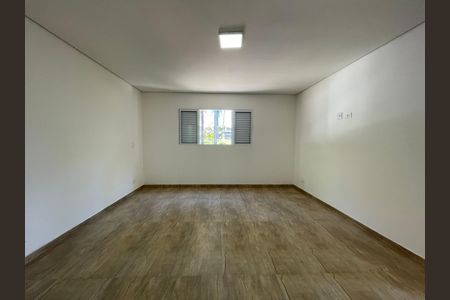Casa à venda com 300m², 4 quartos e 2 vagas Casa à venda com 300m², 4 quartos e 2 vagasQuarto 2