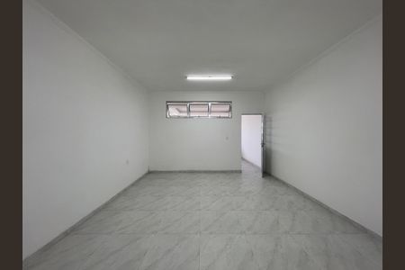 Casa à venda com 300m², 4 quartos e 2 vagas Casa à venda com 300m², 4 quartos e 2 vagasSala 3