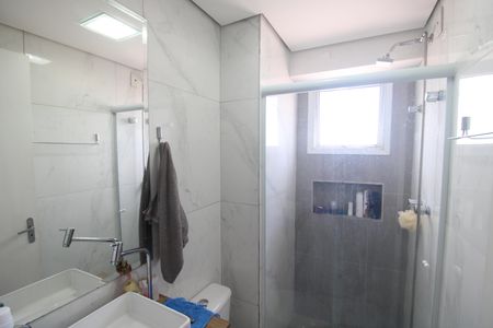 Apartamento à venda com 55m², 2 quartos e 2 vagasQuarto 1 - Banheiro