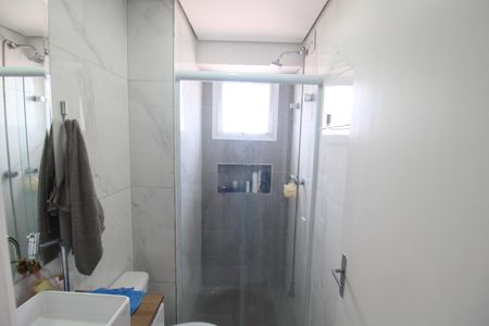 Apartamento à venda com 55m², 2 quartos e 2 vagasQuarto 1 - Banheiro