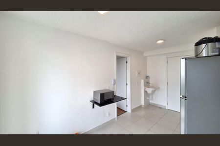 Apartamento à venda com 27m², 1 quarto e sem vaga Apartamento à venda com 27m², 1 quarto e sem vagaSala/Cozinha/Área de serviço