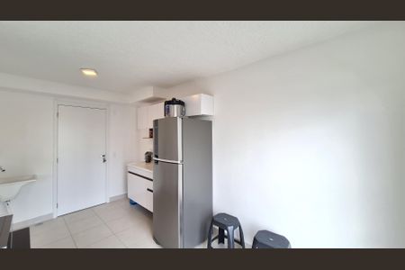 Apartamento à venda com 27m², 1 quarto e sem vaga Apartamento à venda com 27m², 1 quarto e sem vagaSala/Cozinha/Área de serviço