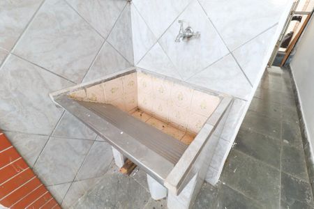 Casa para alugar com 40m², 1 quarto e sem vagaÁrea de serviço