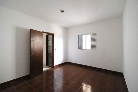 Casa para alugar com 40m², 1 quarto e sem vagaQuarto
