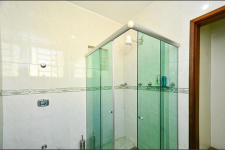 Casa à venda com 257m², 3 quartos e 1 vagaBanheiro social