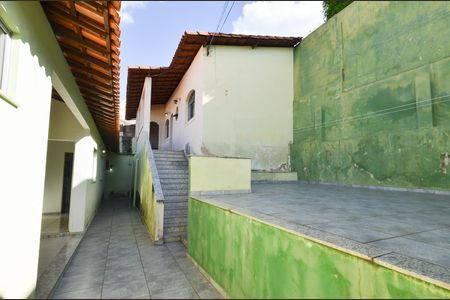 Casa à venda com 257m², 3 quartos e 1 vagaEdicula1