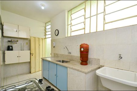 Casa à venda com 257m², 3 quartos e 1 vagaCozinha casa principal