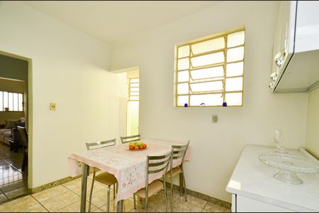 Casa à venda com 257m², 3 quartos e 1 vagaCopa casa principal