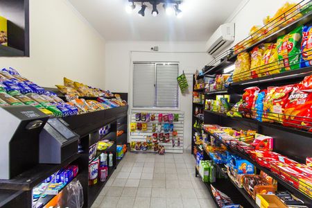 Apartamento para alugar com 50m², 2 quartos e 1 vaga Apartamento para alugar com 50m², 2 quartos e 1 vagaMini Mercado