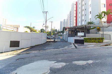 Apartamento para alugar com 50m², 2 quartos e 1 vaga Apartamento para alugar com 50m², 2 quartos e 1 vagaFachada