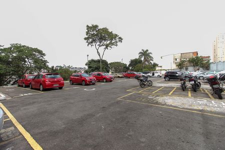 Apartamento para alugar com 50m², 2 quartos e 1 vaga Apartamento para alugar com 50m², 2 quartos e 1 vagaEstacionamento