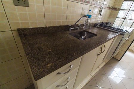 Apartamento para alugar com 50m², 2 quartos e 1 vaga Apartamento para alugar com 50m², 2 quartos e 1 vagaCozinha